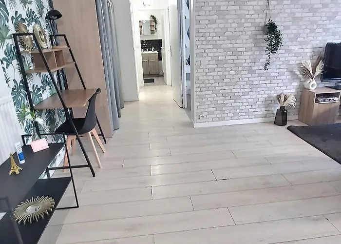 Appartement Pres Gare, Parking